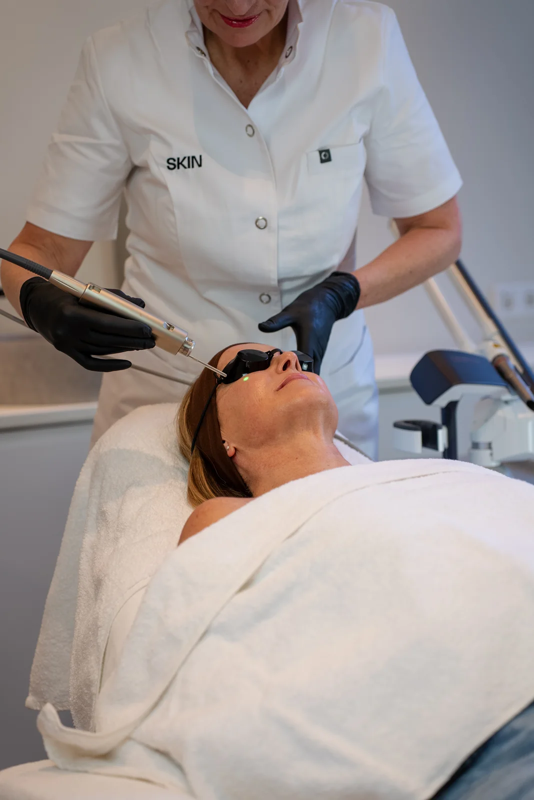 SKIN Oud-Zuid laser behandelkamer